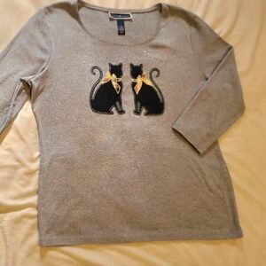 Karen Scott gray top with cats.  Sz. Large